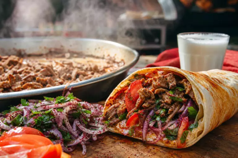 Ce grand classique turc pourrait bientôt détrôner le kebab en Allemagne : voici le plat que tout le monde veut goûter