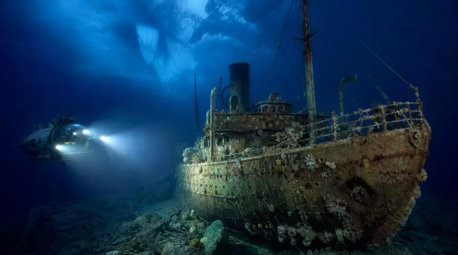 Dans l’Atlantique Nord, des images filmées à 400 mètres de profondeur révèlent ce qu’est devenu le dernier navire de Shackleton