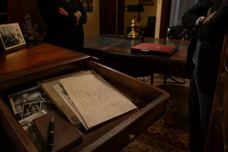 Héritage et succession : ce document familial rédigé à la main qui peut annuler un testament chez le notaire
