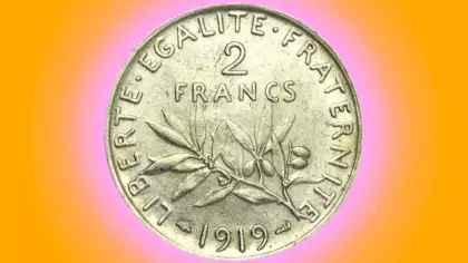 Il oublie une boîte à chaussures dans une armoire en 2004 : vingt ans plus tard, les 180 pièces en argent ont changé de valeur
