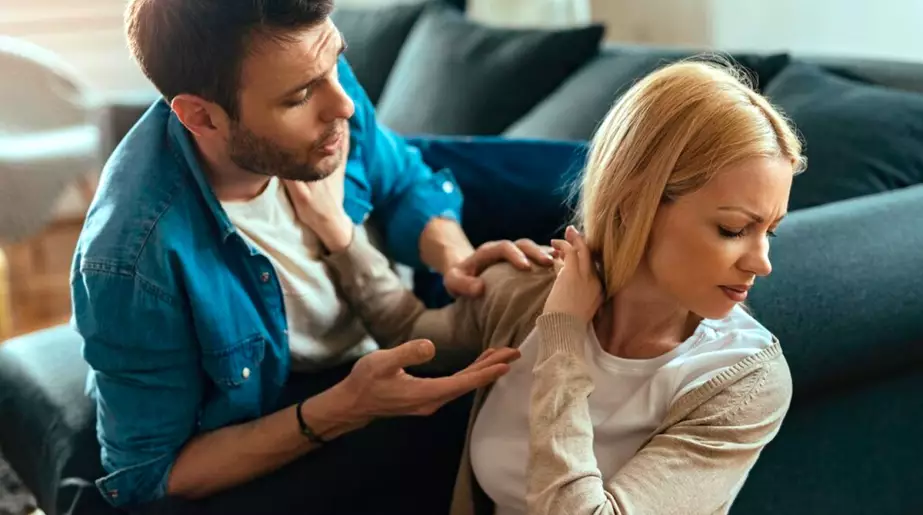 Les narcissiques sont plus souvent ignorés que les autres, et ce rejet ne fait qu’aggraver leur comportement, révèle une étude portant sur plus de 77 000 personnes