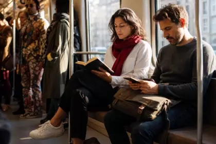 Les psychologues sont unanimes : ce n’est ni le style ni la marque, les personnes très intelligentes s’habillent toutes de cette façon