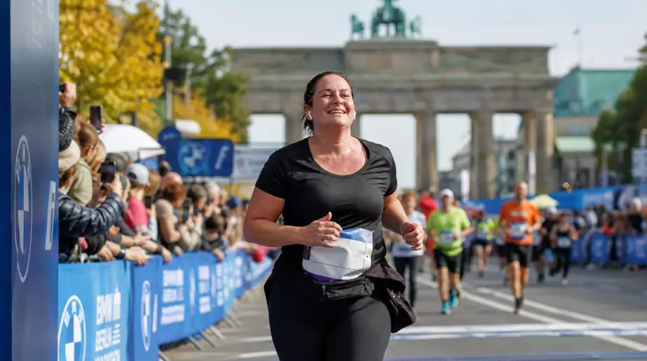 Marathon de Berlin : elle boucle les 42,195 kilomètres en tournant le dos aux chronos, et ce refus a complètement changé sa manière de courir