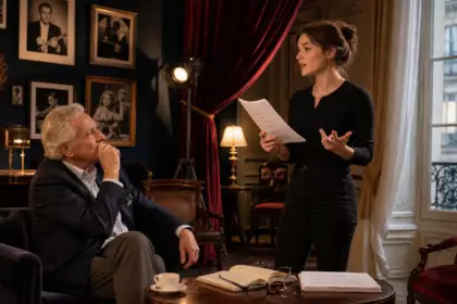 Michel Drucker, grand-père répétiteur : sa petite-fille Rebecca raconte les séances de travail dans son salon