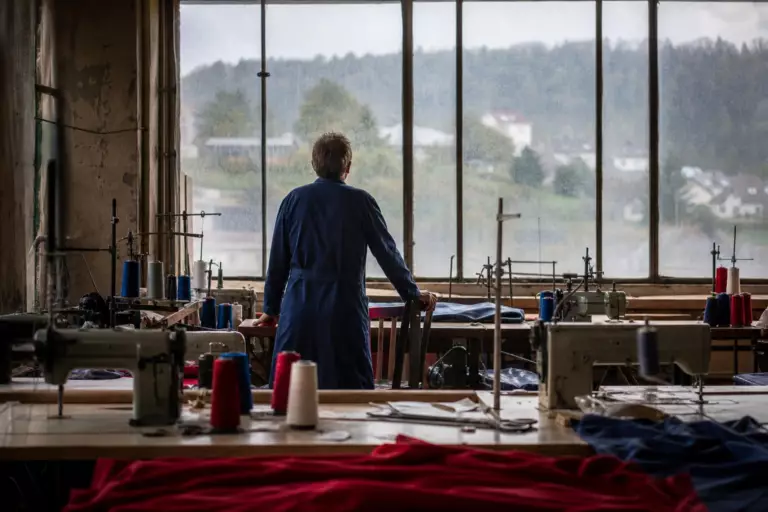 « On a tout donné, mais on n’avait pas assez d’activité » : l’Atelier textile jurassien, symbole du Made in France, a fermé ses portes fin août