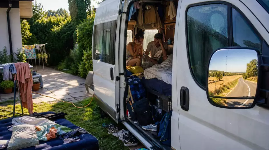 Pourquoi il ne faut jamais transformer son camping-car en pièce d’appoint, même pour un seul été