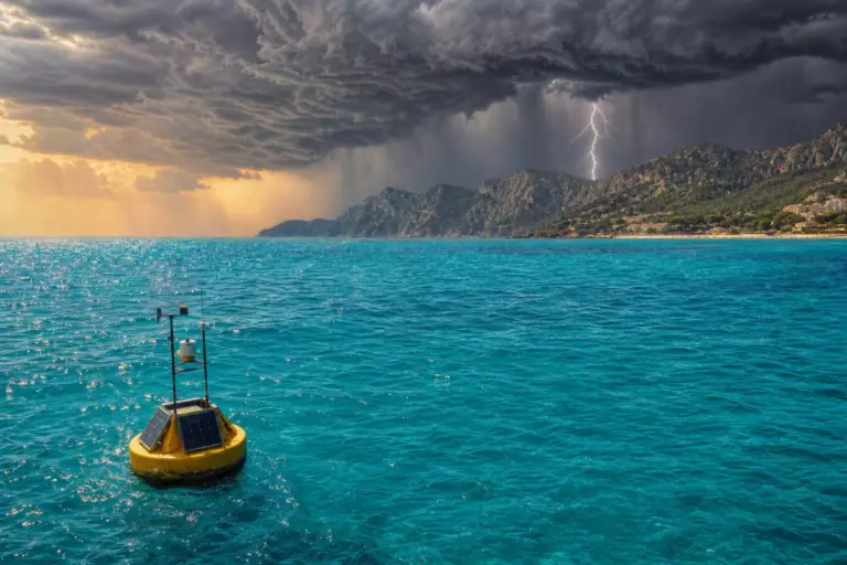 Près de Majorque, une bouée atteint 33 °C : cette eau surchauffée peut alourdir les pluies de septembre